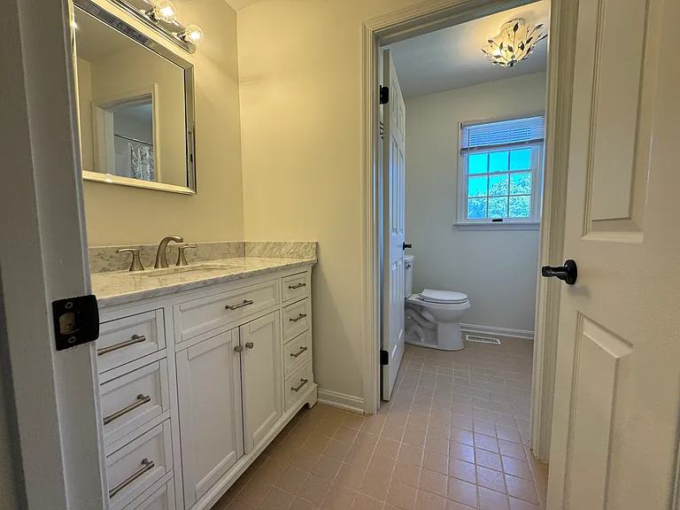2335 Elderberry Ln — Photo 25