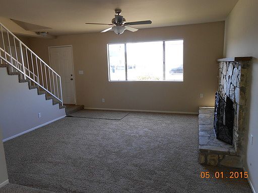 2nd image of 2461 W Carson St