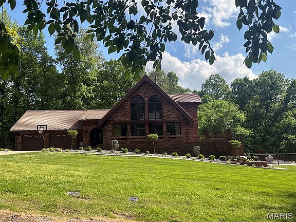 2nd image of 15012 Bay Hills Dr