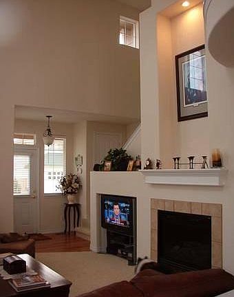 Open floor plan in living room.