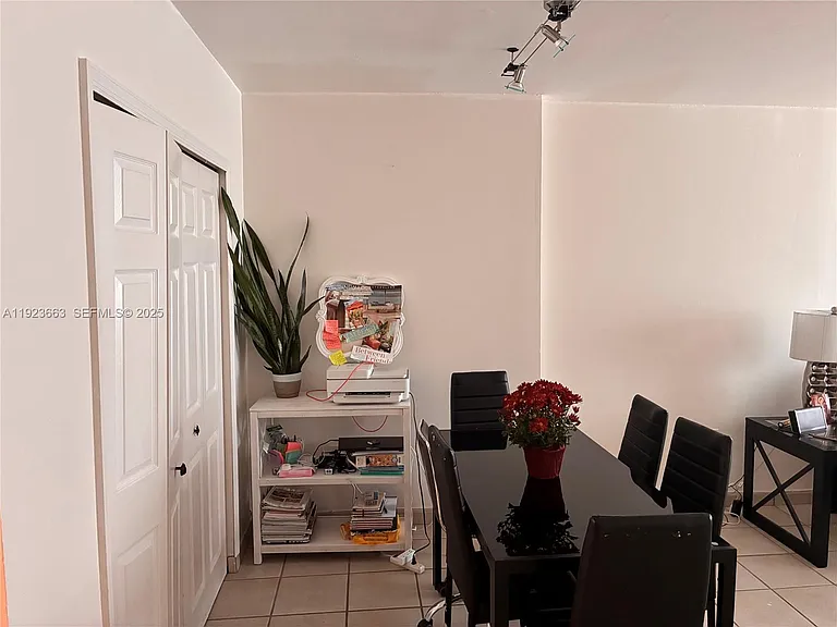 400 Kings Point Dr #1522 — Photo 9