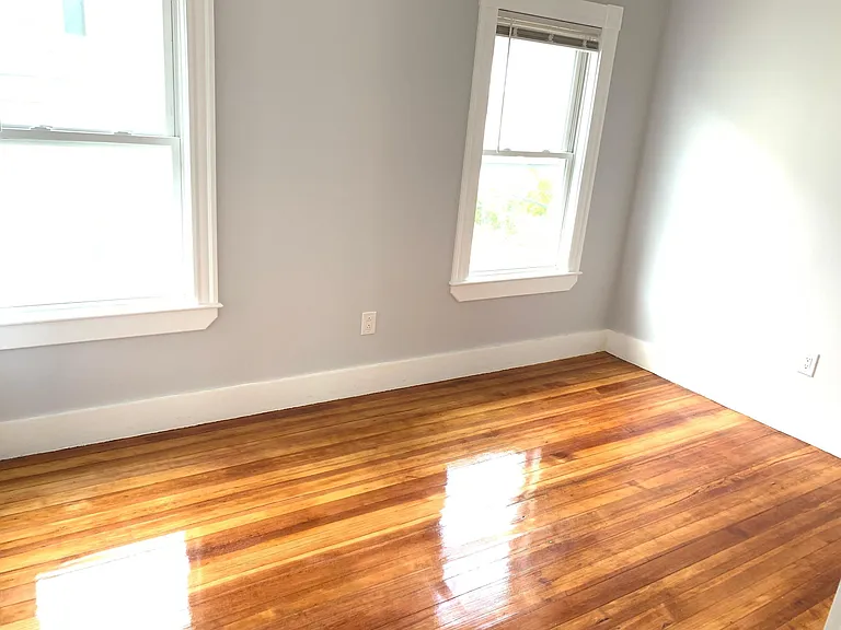 34 Ibbetson St #2 — Photo 4