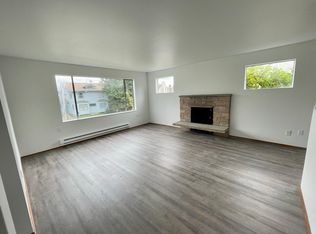 4747 18th Ave NE #A, Seattle, WA 98105