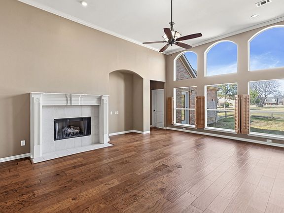 2nd image of 7517 Rodeo Dr