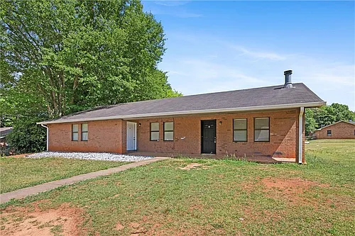 210 Tanglewood Ln #B Photo 1