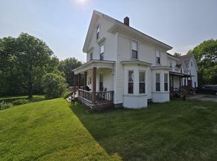 25 Jarvis Gore Dr, Eddington, ME 04428