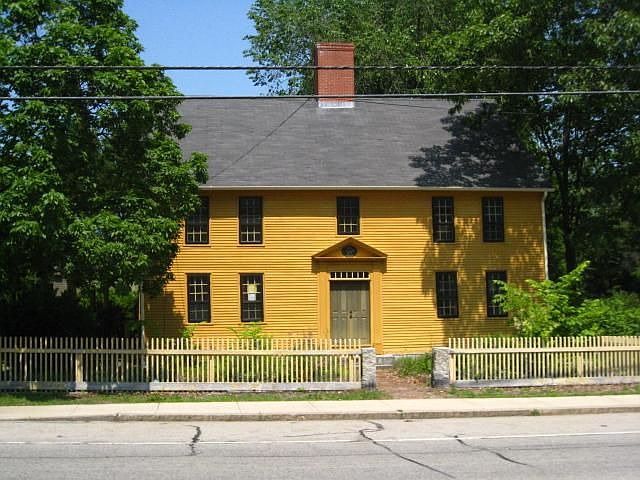 2nd image of 117 Portland St