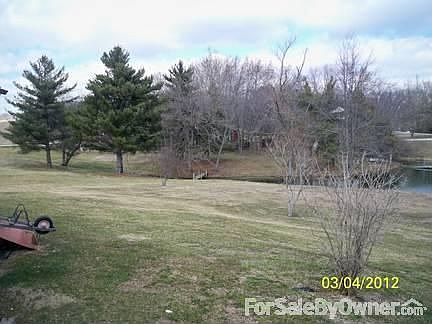 View of side yard, from deck
