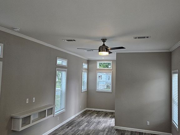 4th image of 2205 Martin Rd #11