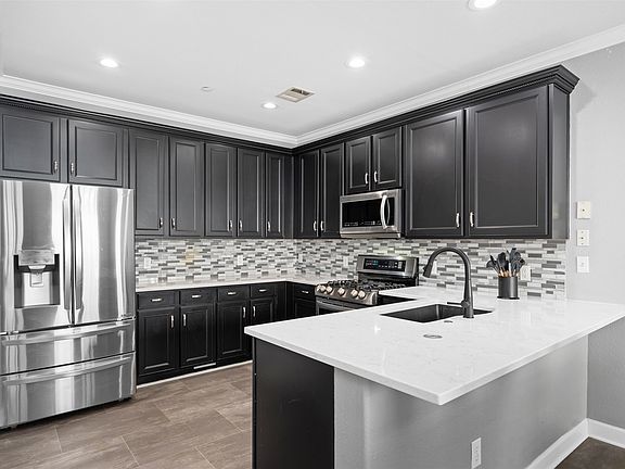 3rd image of 5412 Conch Train Rd