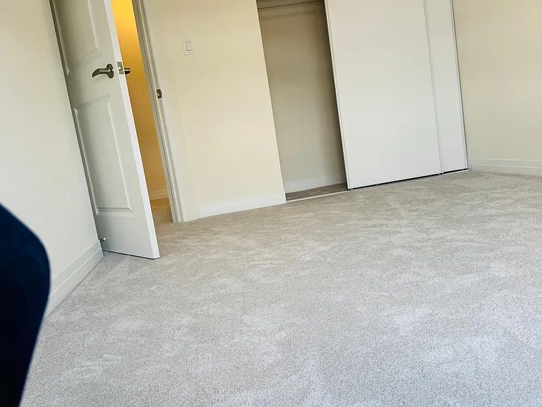 245 McLevin Ave W #7 — Photo 15