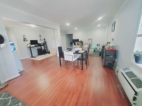 4th image of 7 4th St #3