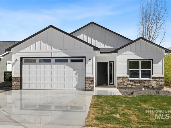 102 Mathew Ct, Melba, ID 83641