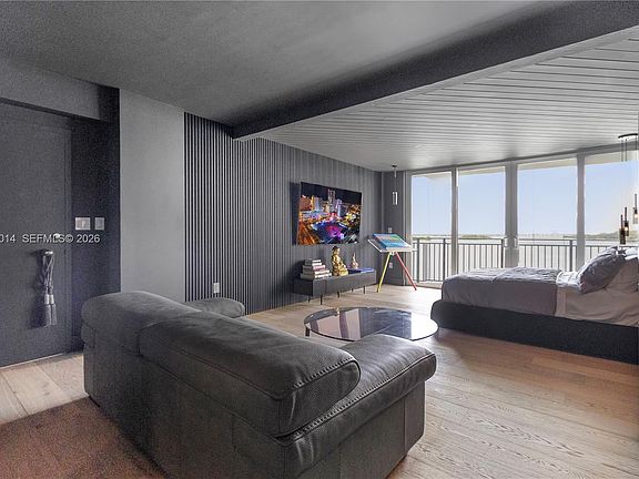 5th image of 770 NE 69th St APT 6E