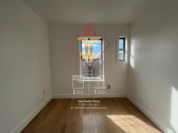 15 Gifford Avenue image 4 of 5