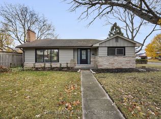 615 Santa Monica Rd, London, ON N6H 3W2