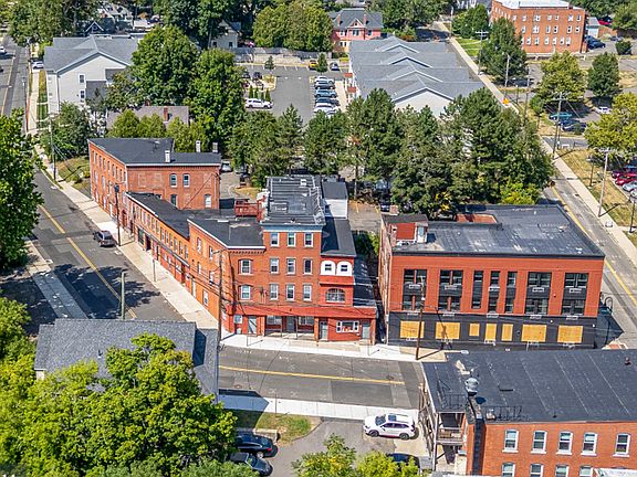 5th image of 8-30 Summer St #10-2A