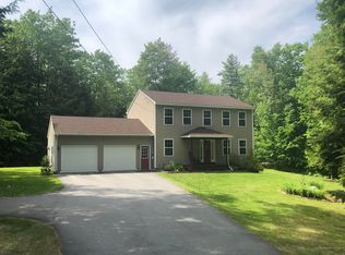 27 Riverside Rdg, Windham, ME 04062