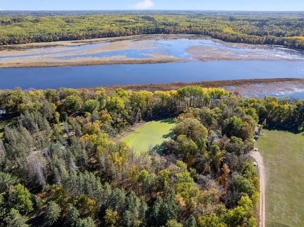 20482 Lord Rd, Merrifield, MN 56465