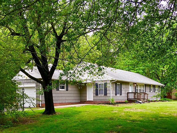 Large private corner lot