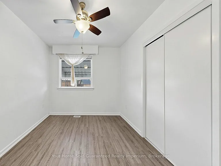129 Melrose St — Photo 18