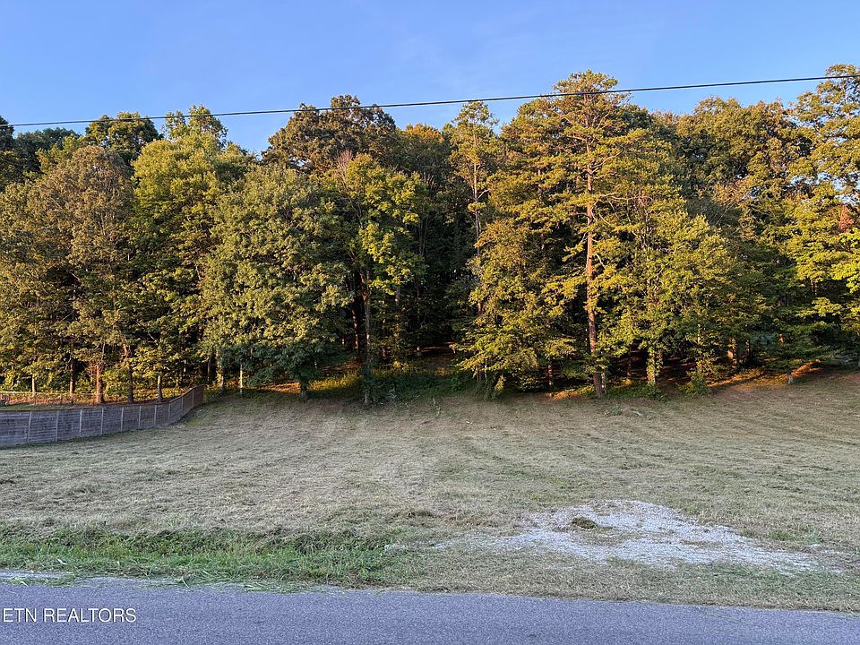 2nd image of Hillvale Rd