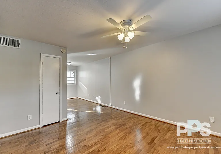 81 E Wesley Rd NE #2 — Photo 14