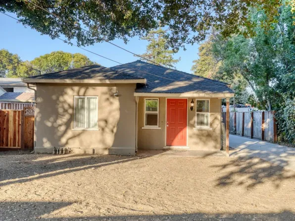 1871 Woodland Ave, East Palo Alto, CA 94303