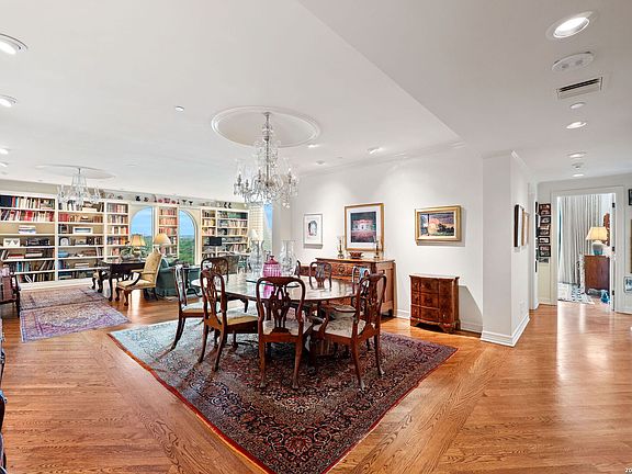 5th image of 200 PATTERSON AVE #900