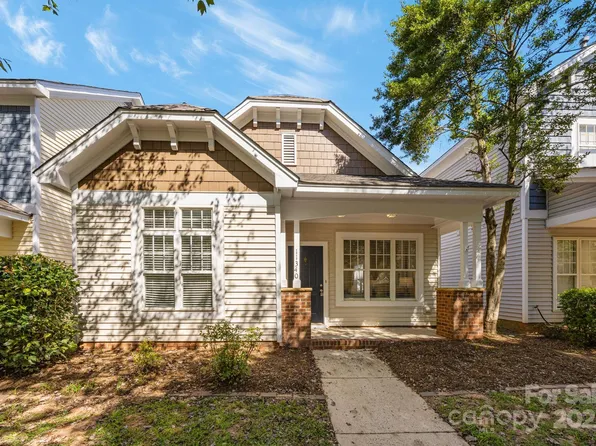 11340 Deer Ridge Ln, Charlotte, NC 28277