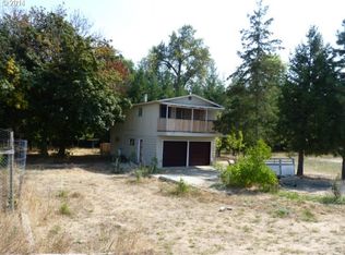 397 Stumbo Rd, Glendale, OR 97442