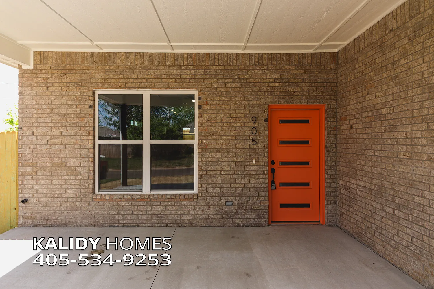 905 South Howard Avenue - 1 — Photo 2