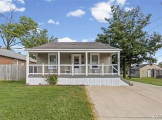 536 W Corbin St, Bethalto, IL 62010