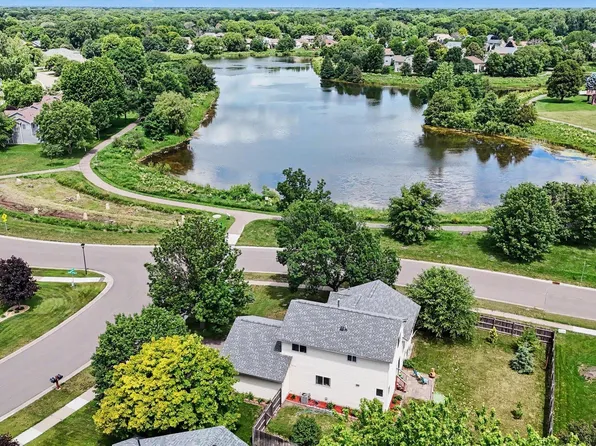 9947 Washington St NE, Blaine, MN 55434