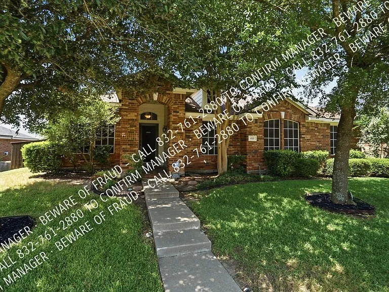 615 Magnolia Ln — Photo 3
