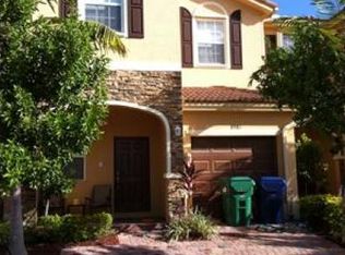 8981 SW 223rd Ln, Cutler Bay, FL 33190