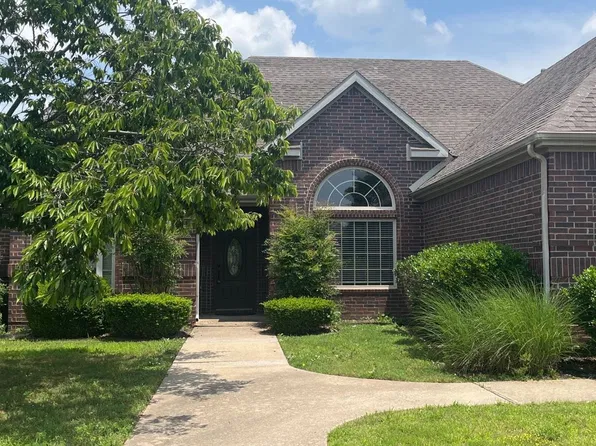 5301 S Stone Bay Ct, Rogers, AR 72758