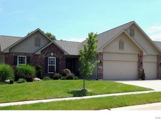 1467 Heritage Valley Dr, High Ridge, MO 63049