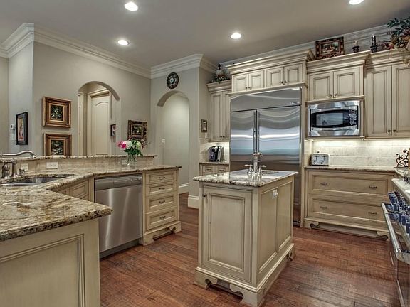 4th image of 6908 Stone Meadow Dr