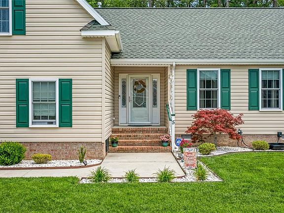 3rd image of 5 Boger Cir