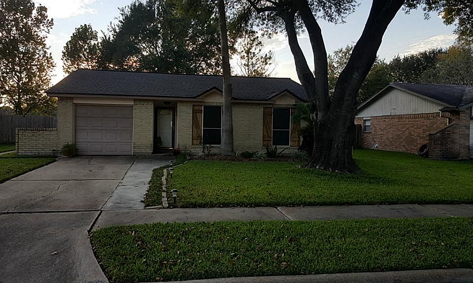 1st image of 17106 Blue Mist Dr