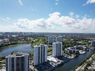 3625 N Country Club Dr APT 2409, Aventura, FL 33180