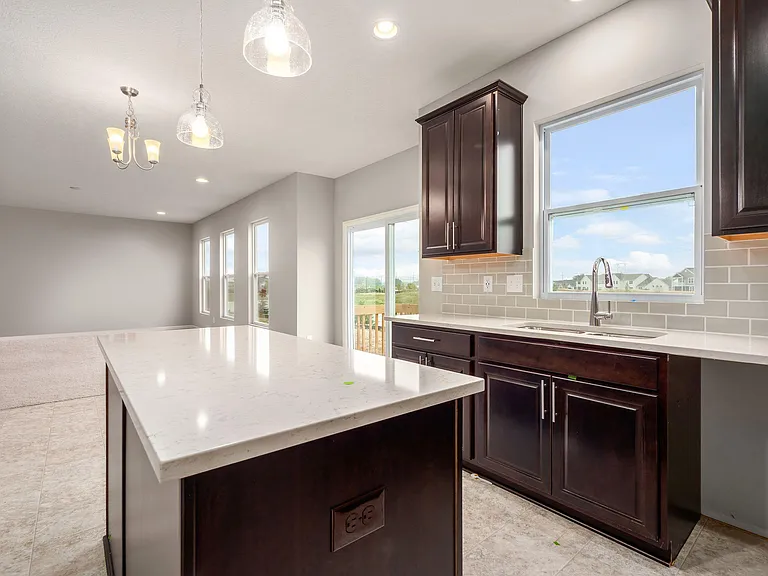 6823 Dulles Dr — Photo 22