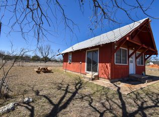 200-202 W Creek St, London, TX 76854