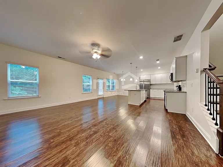 174 Makenna Dr — Photo 6