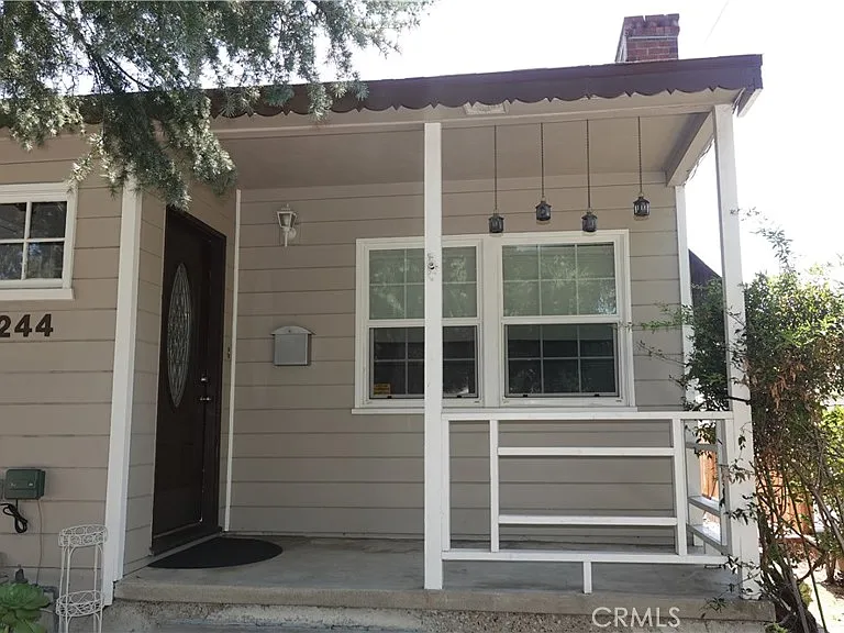 4244 Boston Ave — Photo 2