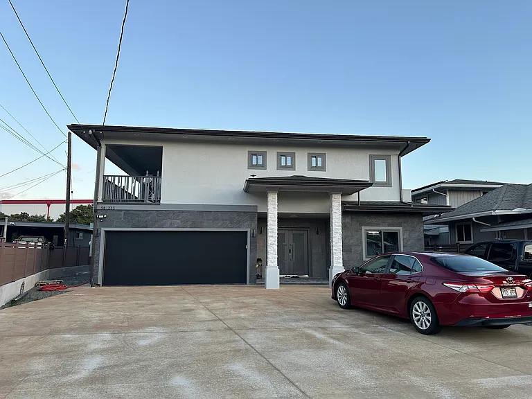 98-233 Kaulike Dr — Photo 1