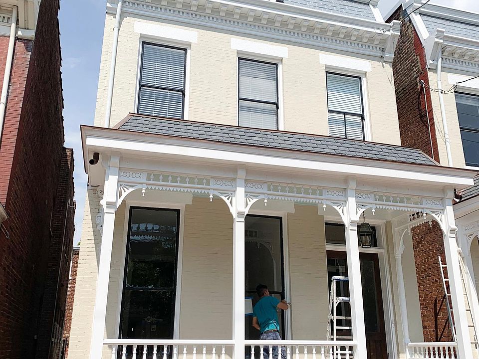 1st image of 2404 E Clay St #1