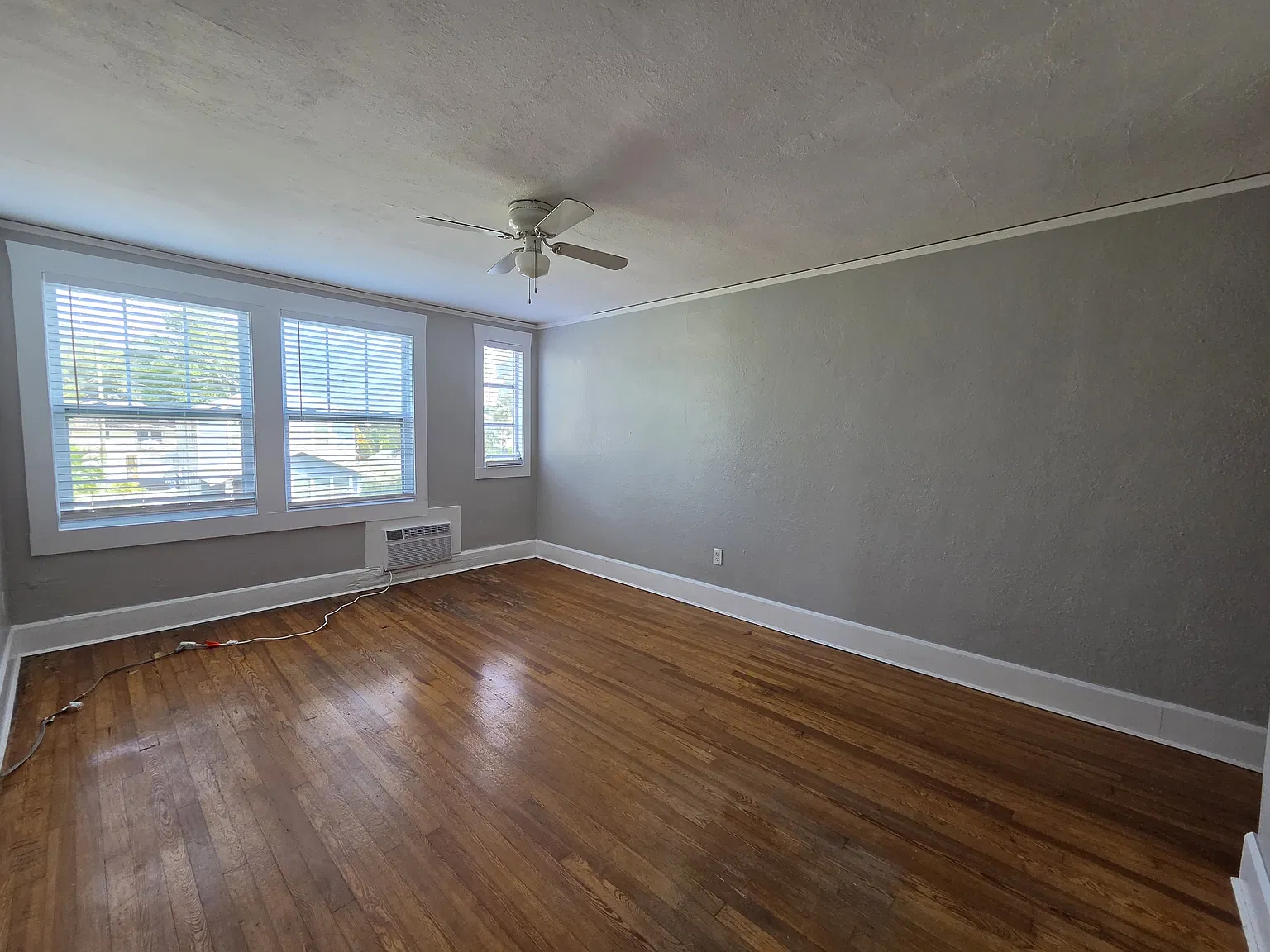 1 bed, 650 sqft, $1,350 — Photo 4