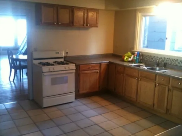 3019 N Buffum St, Milwaukee, WI 53212